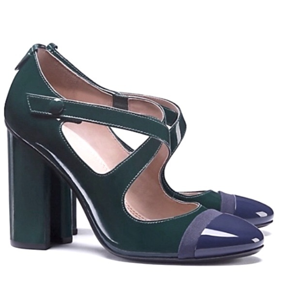 Tory Burch Shoes - NIB Tory Burch Amble Criss Cross Pump
